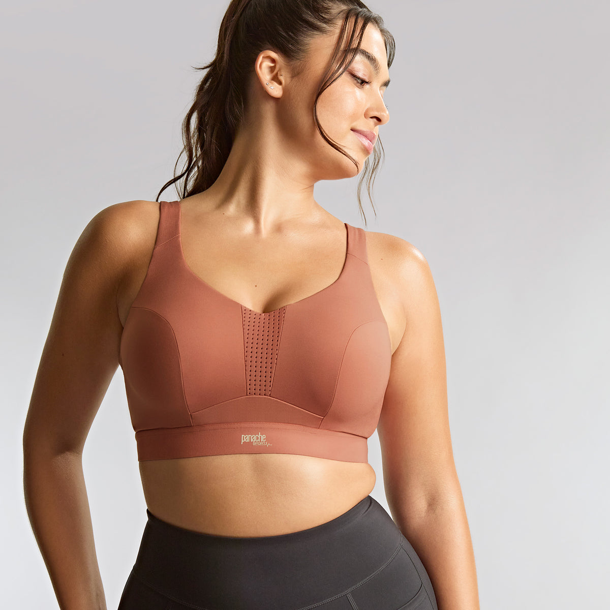 ムーブ 5022 - シエナローズ